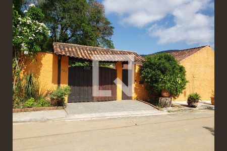 Casa à venda com 3 quartos, 140m² em Engenho do Mato, Niterói