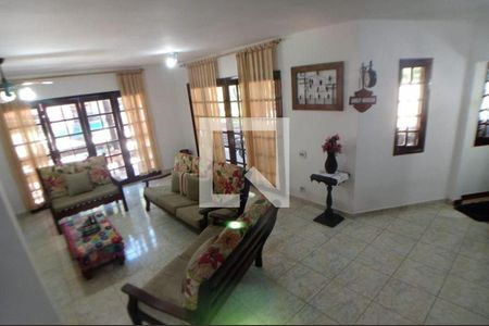 Casa à venda com 4 quartos, 318m² em Engenho do Mato, Niterói