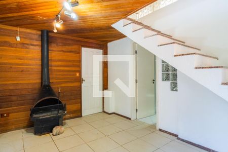 Sala de casa de condomínio para alugar com 4 quartos, 180m² em Santa Tereza, Porto Alegre