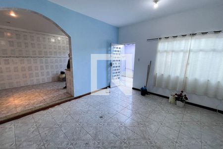 Sala de casa para alugar com 2 quartos, 130m² em Parque Felicidade, Duque de Caxias