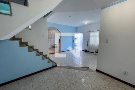 Sala de casa para alugar com 2 quartos, 130m² em Parque Felicidade, Duque de Caxias