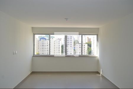 Sala de apartamento à venda com 2 quartos, 137m² em Aclimação, São Paulo