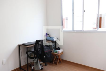 Quarto 01 de apartamento à venda com 2 quartos, 40m² em Santos Dumont, São Leopoldo