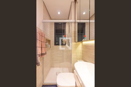Banheiro de apartamento à venda com 2 quartos, 69m² em Presidente Altino, Osasco