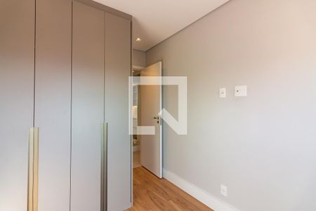 Quarto  de apartamento para alugar com 2 quartos, 53m² em Centro, Osasco