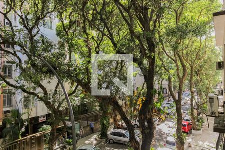 Vista da Sala de apartamento à venda com 2 quartos, 75m² em Copacabana, Rio de Janeiro