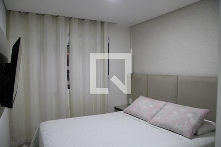 Suíte  de apartamento para alugar com 2 quartos, 68m² em Jardim Flor da Montanha, Guarulhos