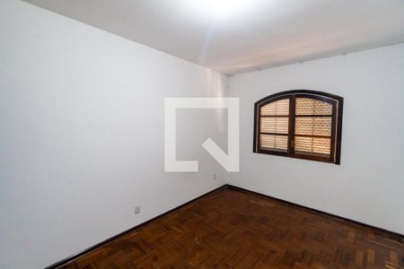 Quarto 1 de casa para alugar com 2 quartos, 140m² em Vila Guarani (zona Sul), São Paulo