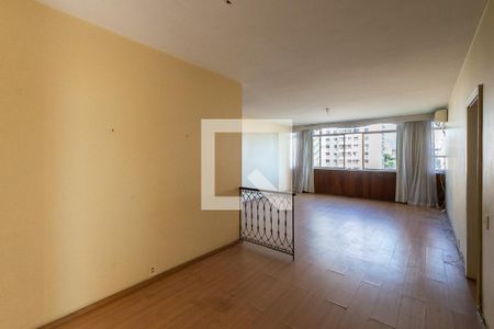 Sala de apartamento para alugar com 3 quartos, 140m² em Praça da Bandeira, Rio de Janeiro