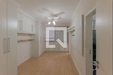 Suíte de apartamento à venda com 3 quartos, 234m² em Centro, Campinas