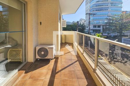 Varanda  de apartamento para alugar com 3 quartos, 150m² em Jardim Ana Maria, Guarujá