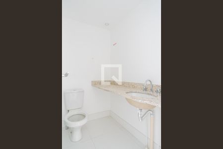 Banheiro de apartamento para alugar com 1 quarto, 27m² em Partenon, Porto Alegre