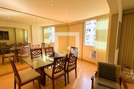 Sala de apartamento à venda com 2 quartos, 127m² em Copacabana, Rio de Janeiro