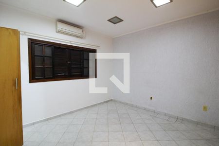 Suíte de casa para alugar com 4 quartos, 270m² em Recreio dos Sorocabanos, Sorocaba