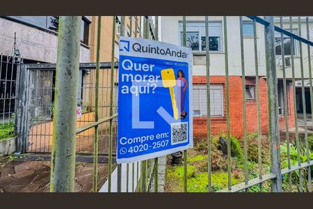 Placa de apartamento à venda com 2 quartos, 44m² em São João, Porto Alegre