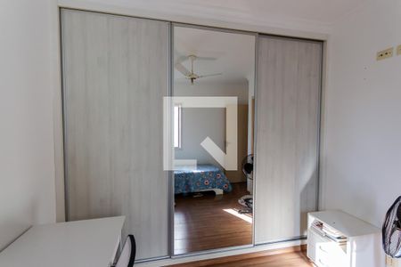Apartamento à venda com 80m², 3 quartos e 1 vaga Apartamento à venda com 80m², 3 quartos e 1 vagaArmário