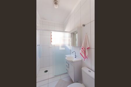 Banheiro da Suíte de casa à venda com 3 quartos, 176m² em Parque das Nações, Santo André