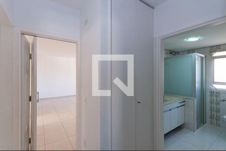 Circulação Quartos de apartamento à venda com 2 quartos, 90m² em Perdizes, São Paulo