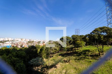 Vista de apartamento à venda com 2 quartos, 40m² em Sítio da Figueira, São Paulo