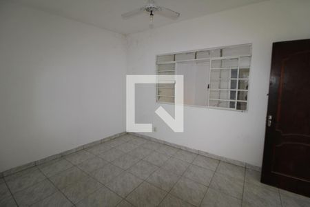 Quarto 2 de casa para alugar com 3 quartos, 80m² em Vila Medeiros, São Paulo