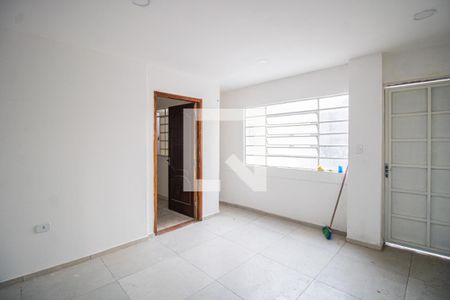 Sala de casa para alugar com 3 quartos, 80m² em Vila Medeiros, São Paulo