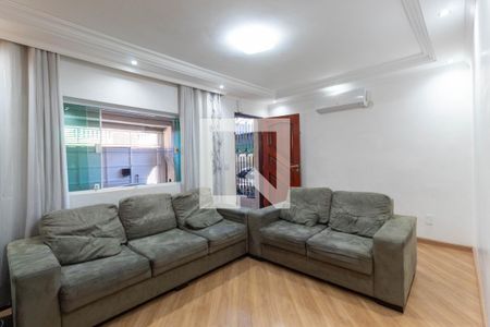 Sala de casa para alugar com 2 quartos, 110m² em Jardim Piratininga, São Paulo