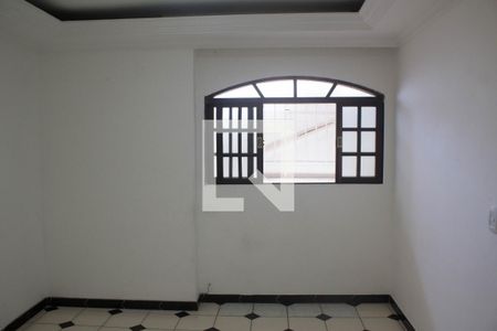 Sala de casa para alugar com 2 quartos, 100m² em Vila Dirce, Carapicuíba