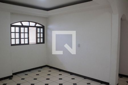 Sala de casa para alugar com 2 quartos, 100m² em Vila Dirce, Carapicuíba