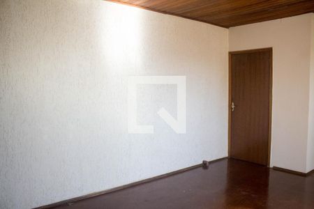 Quarto de casa para alugar com 2 quartos, 100m² em Vila Dirce, Carapicuíba
