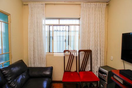 Sala de casa à venda com 3 quartos, 174m² em Santo Andre, Belo Horizonte