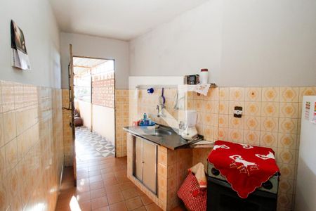 Casa à venda com 5 quartos, 174m² em Santo Andre, Belo Horizonte