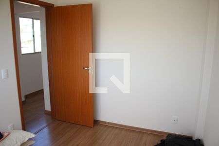 Quarto 2 de apartamento para alugar com 2 quartos, 59m² em Milionários, Belo Horizonte