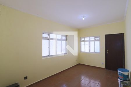 Sala de casa para alugar com 2 quartos, 220m² em Vila Santa Clara , São Paulo