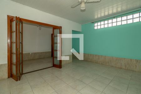 Sala de casa à venda com 2 quartos, 200m² em Sarandi, Porto Alegre