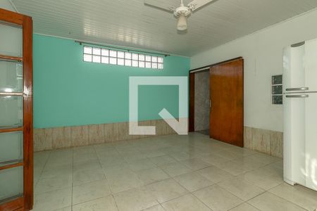 Sala de casa à venda com 2 quartos, 200m² em Sarandi, Porto Alegre