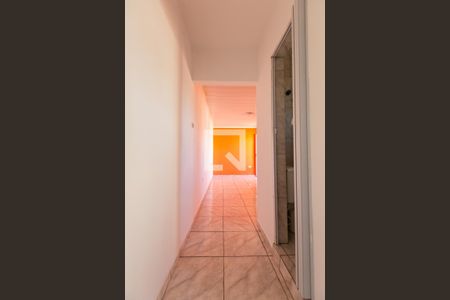 Corredor de casa para alugar com 2 quartos, 50m² em Jardim Matarazzo, São Paulo