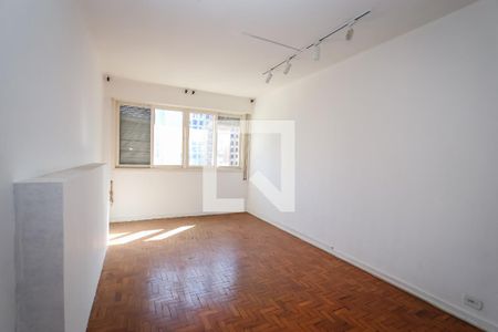 Quarto de apartamento à venda com 2 quartos, 150m² em Cerqueira César, São Paulo