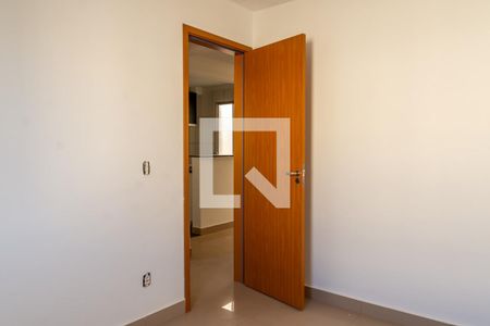 Quarto 2 de apartamento para alugar com 2 quartos, 41m² em Jardim Bertoni, Americana