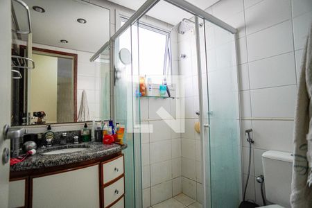 Banheiro de apartamento à venda com 1 quarto, 52m² em Icaraí, Niterói
