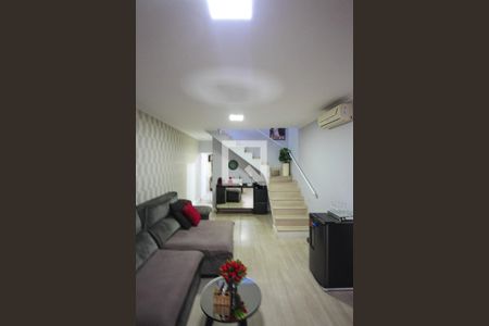 Sala de casa para alugar com 3 quartos, 190m² em Jardim Vila Formosa, São Paulo