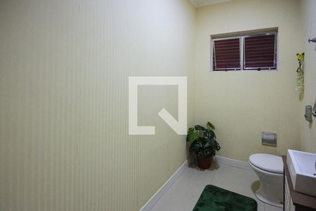 Lavabo de casa para alugar com 3 quartos, 190m² em Jardim Vila Formosa, São Paulo