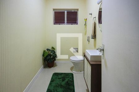 Lavabo de casa para alugar com 3 quartos, 190m² em Jardim Vila Formosa, São Paulo