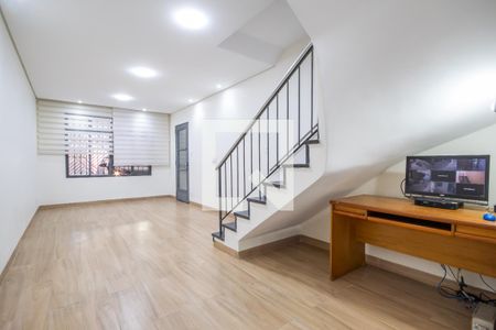 Sala de casa para alugar com 3 quartos, 190m² em Vila Yara, Osasco
