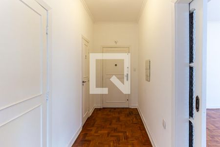 Sala - Entrada de apartamento à venda com 3 quartos, 204m² em Higienópolis, São Paulo