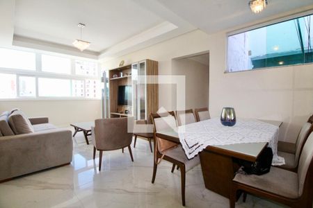Sala de apartamento para alugar com 2 quartos, 90m² em Vitória, Salvador