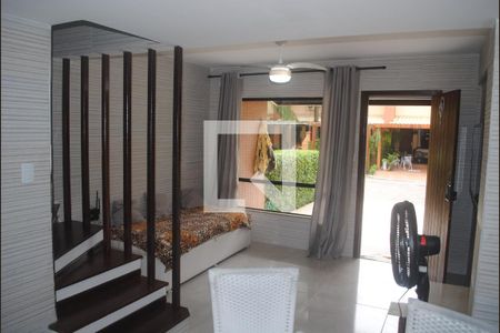 Sala de casa de condomínio para alugar com 2 quartos, 90m² em Stella Maris, Salvador