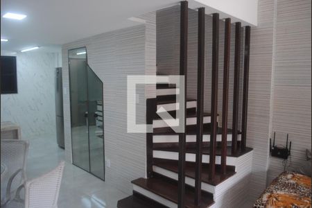 Sala  de casa de condomínio para alugar com 2 quartos, 90m² em Stella Maris, Salvador