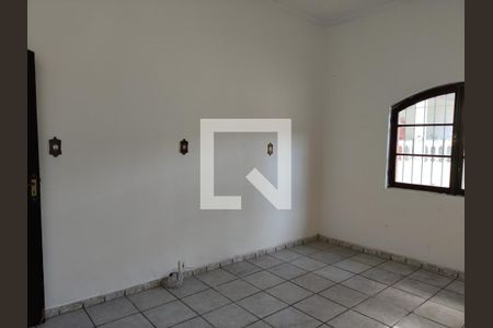 Quarto 2 de casa para alugar com 2 quartos, 300m² em Jardim Rodrigues Alves, Ferraz de Vasconcelos