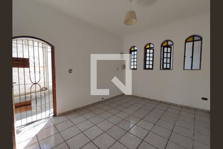 Sala de casa para alugar com 2 quartos, 300m² em Jardim Rodrigues Alves, Ferraz de Vasconcelos