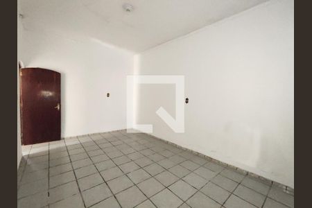 Quarto 2 de casa para alugar com 2 quartos, 300m² em Jardim Rodrigues Alves, Ferraz de Vasconcelos